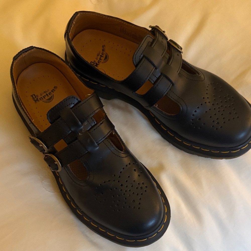 Barely worn Dr Marten 8065 Smooth Leather Maryjane’s Sz 8